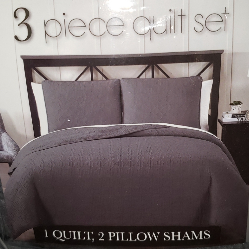 3 piece quilt set